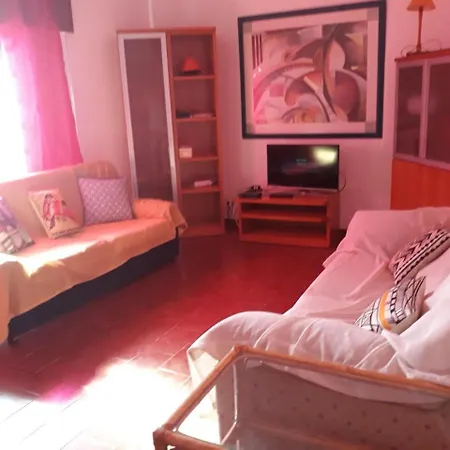 Apartamento With 3 Bedrooms In Portimao, With Balcony And Wifi - 200 M From The...